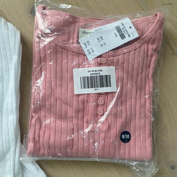 Abercrombie Kids Girls Long Sleeve Layering Shirt Size 9/10 🤍🌸 - Picture 5 of 5